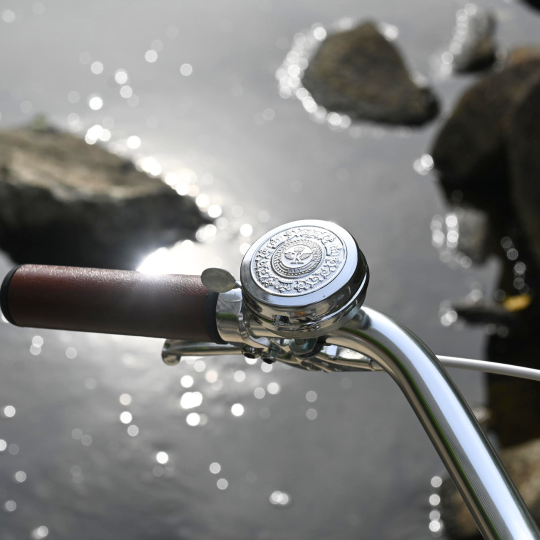 LM-025 "SHOWA BELL" Silver