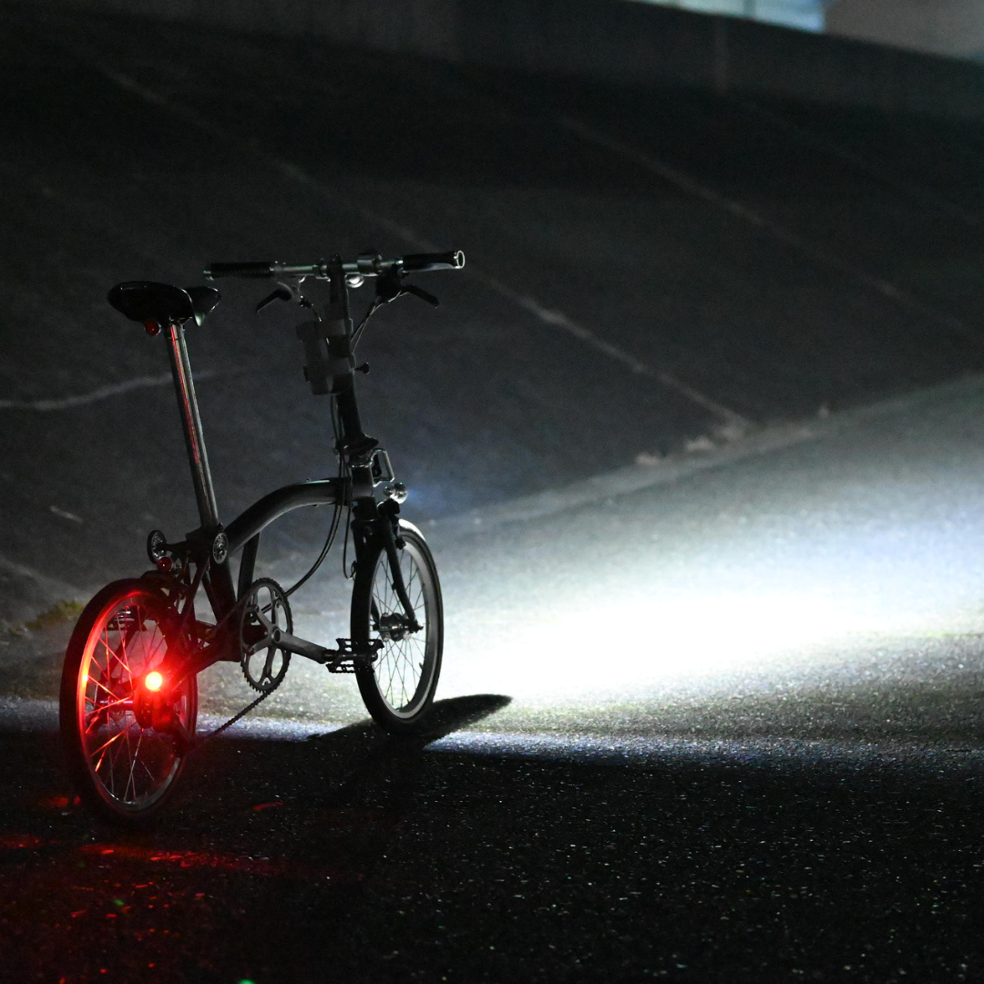 V3-F Vintage Light Front
