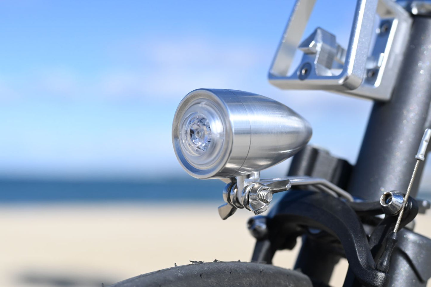 LM-018 "Bullet Light" (USB Rechargeable) Front light